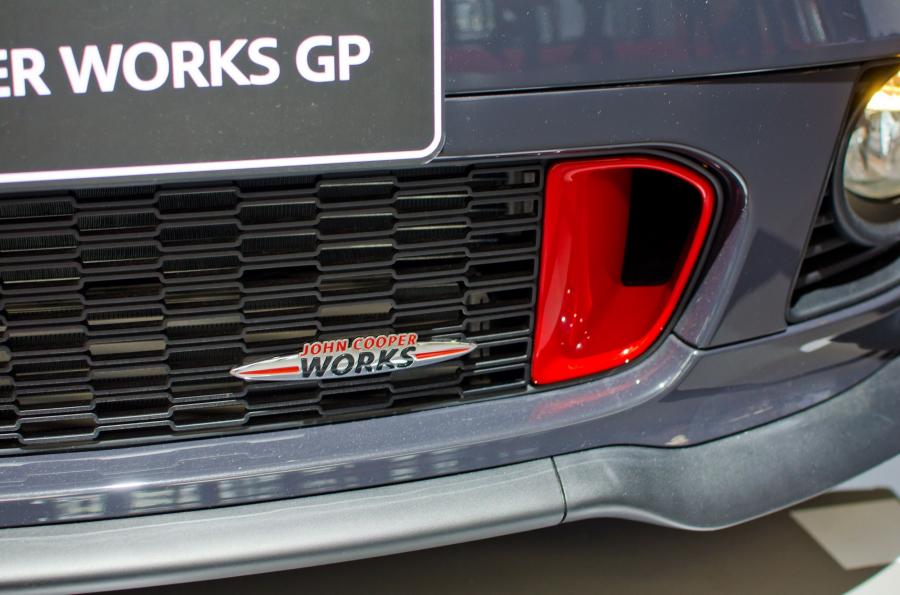  Mini Cooper GP JCW 2013 года  (фото 5 из 82)